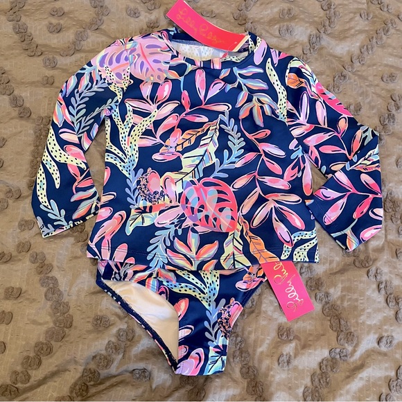 Lilly Pulitzer | Bobby Rashguard Set Up - Oyster Bay Navy (5) - Picture 2 of 11